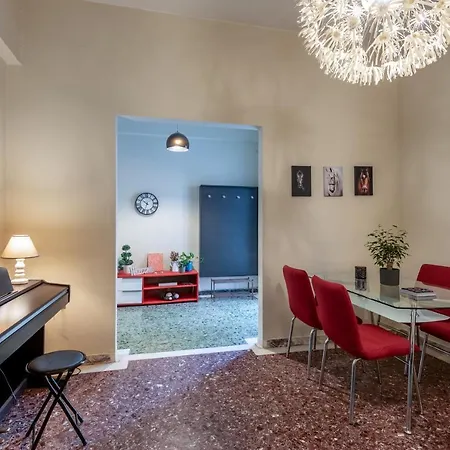 Couple's Flat In Chania Venetian Harbor & Beach * La Canea