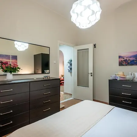 Couple's Flat In Chania Venetian Harbor & Beach アパート *